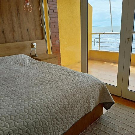 Apartmán Dagmar Durrës Exterior foto