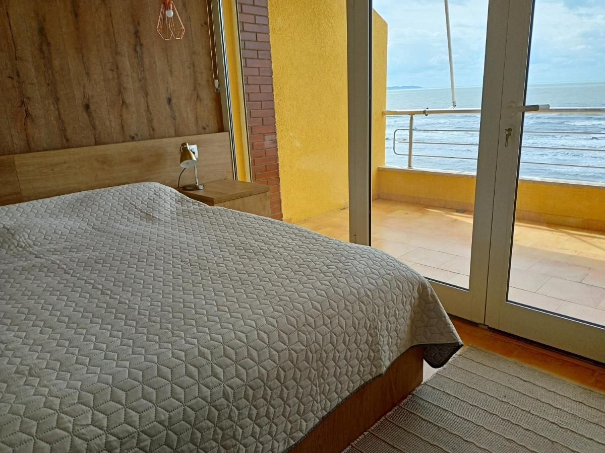 Apartmán Dagmar Durrës Exterior foto