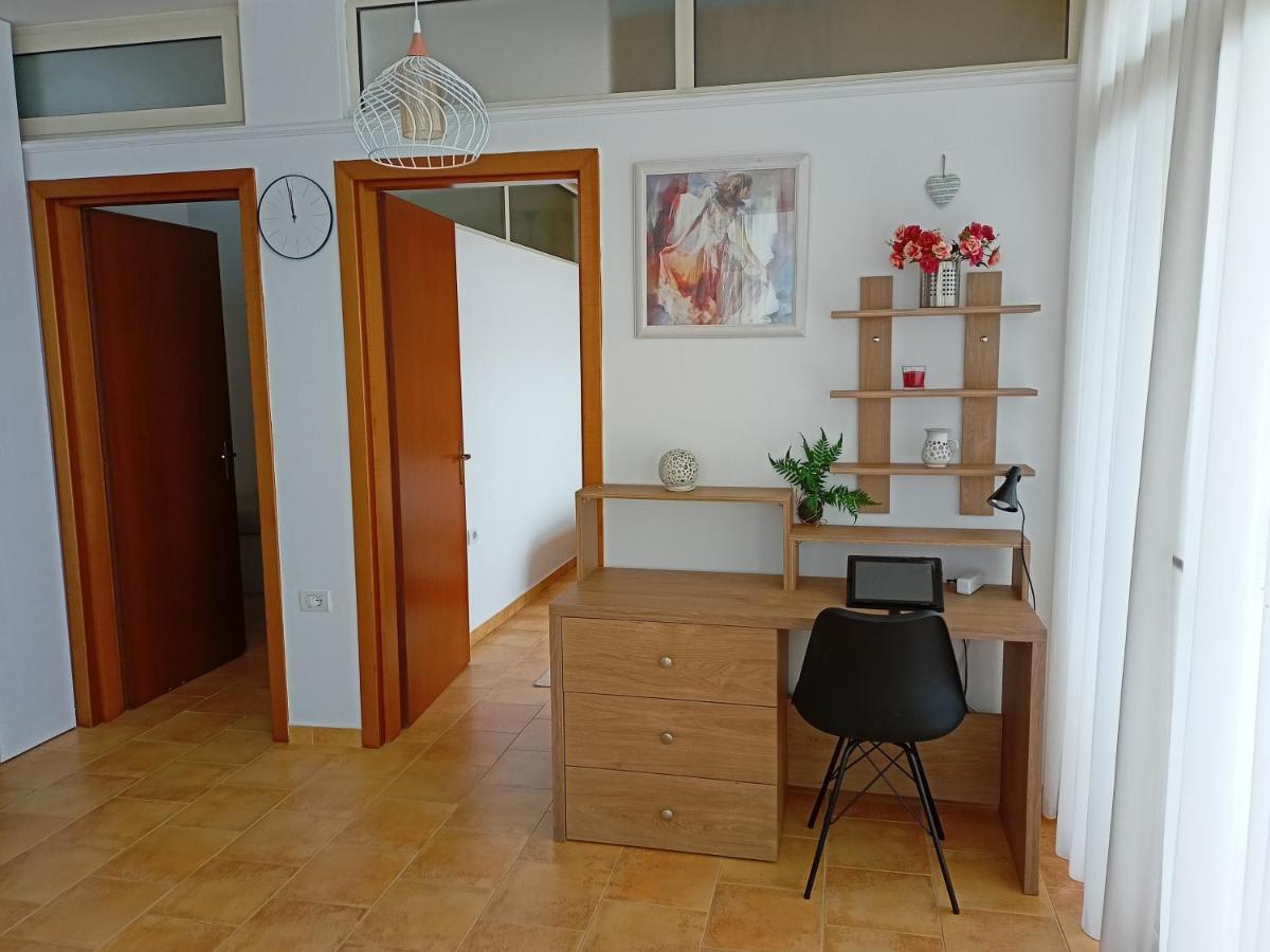 Apartmán Dagmar Durrës Exterior foto